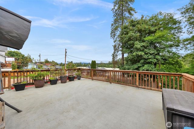 5615 S 2nd Avenue, Everett, WA 98203