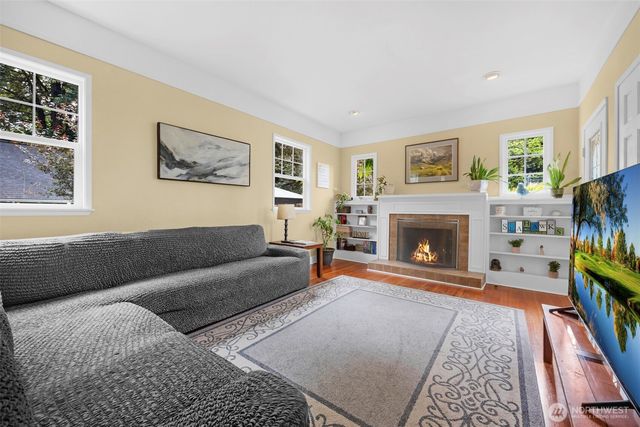 5615 S 2nd Avenue, Everett, WA 98203