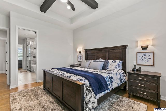 9859 S 98 Circle, Papillion, NE 68048