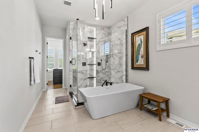 9859 S 98 Circle, Papillion, NE 68048