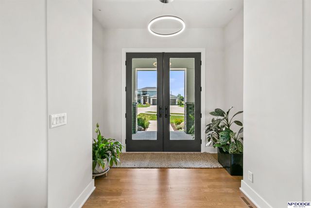 9859 S 98 Circle, Papillion, NE 68048
