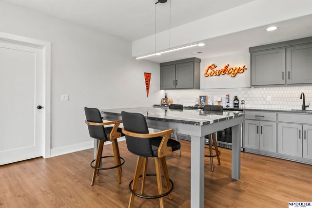 9859 S 98 Circle, Papillion, NE 68048