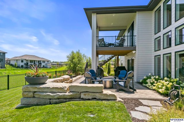 9859 S 98 Circle, Papillion, NE 68048