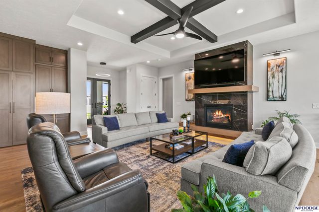 9859 S 98 Circle, Papillion, NE 68048