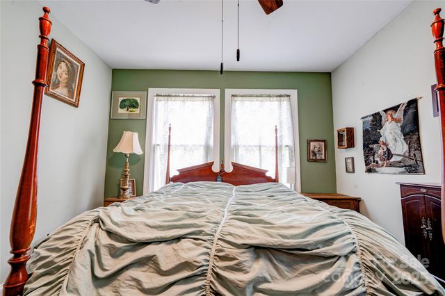 611 E Marion Street, Shelby, NC 28150