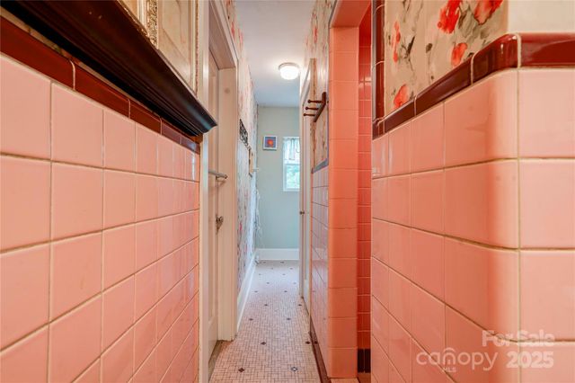 611 E Marion Street, Shelby, NC 28150