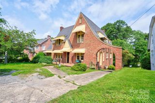 611 E Marion Street, Shelby, NC 28150