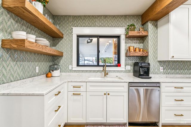 236 Elmore Ave, Nampa, ID 83651