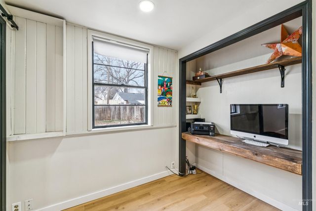 236 Elmore Ave, Nampa, ID 83651