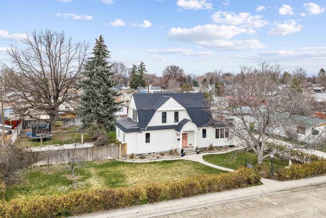 236 Elmore Ave, Nampa, ID 83651