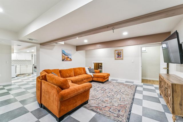 236 Elmore Ave, Nampa, ID 83651