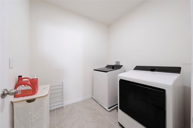 2815 MOULIN ROAD, Davenport, FL 33837