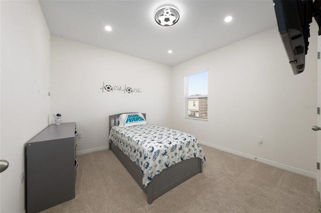 2815 MOULIN ROAD, Davenport, FL 33837