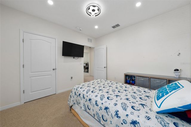 2815 MOULIN ROAD, Davenport, FL 33837