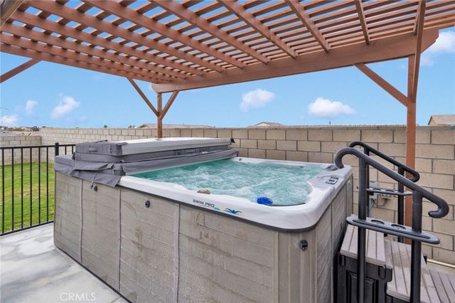 15394 Baxter, Victorville, CA 92394