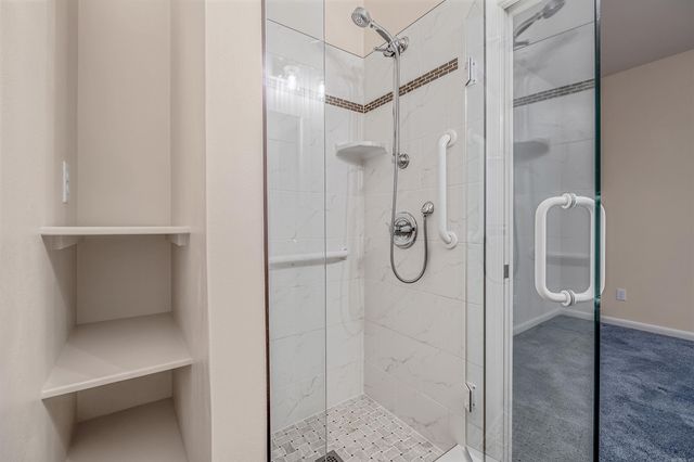 17 BREEZEWOOD Cove, Maumelle, AR 72113