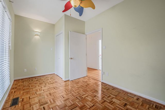 17 BREEZEWOOD Cove, Maumelle, AR 72113