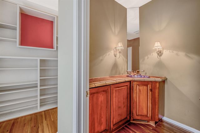 17 BREEZEWOOD Cove, Maumelle, AR 72113