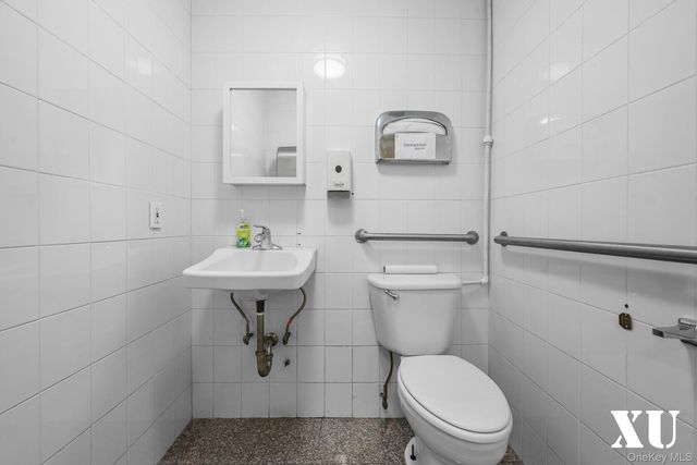 132-49 41st Road 1A, Flushing, NY 11355