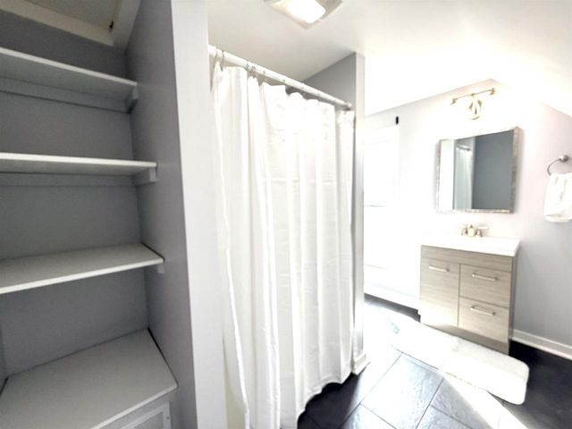 315 E Lacrosse Street, Tomah, WI 54660