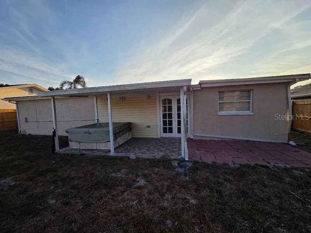 7619 SUMMERTREE LANE, New Port Richey, FL 34653