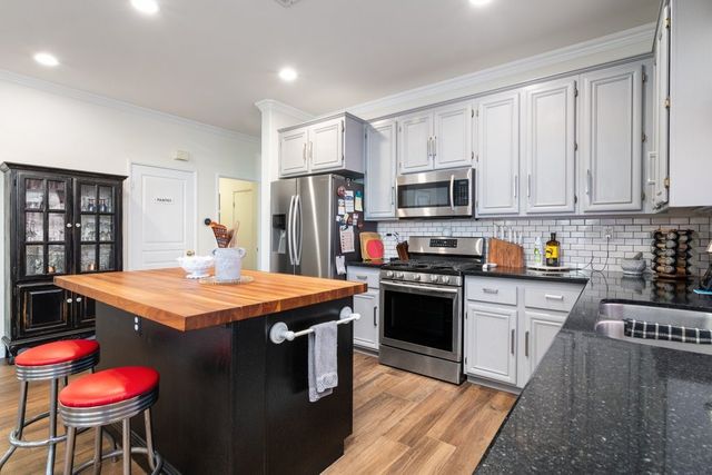 30280 Mondavi, Murrieta, CA 92563