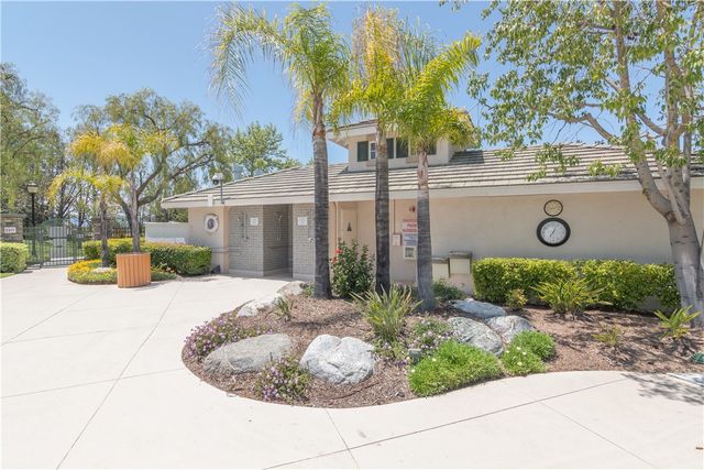 30280 Mondavi, Murrieta, CA 92563
