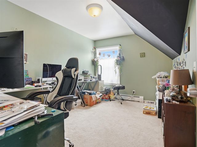 12126 Centralia, Redford, MI 48239