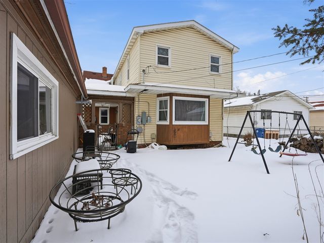 12126 Centralia, Redford, MI 48239