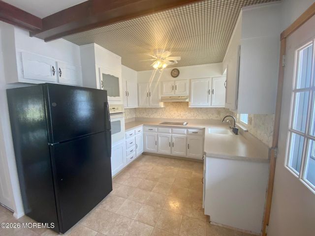 954C Aberdeen Drive C, Lakewood, NJ 08701