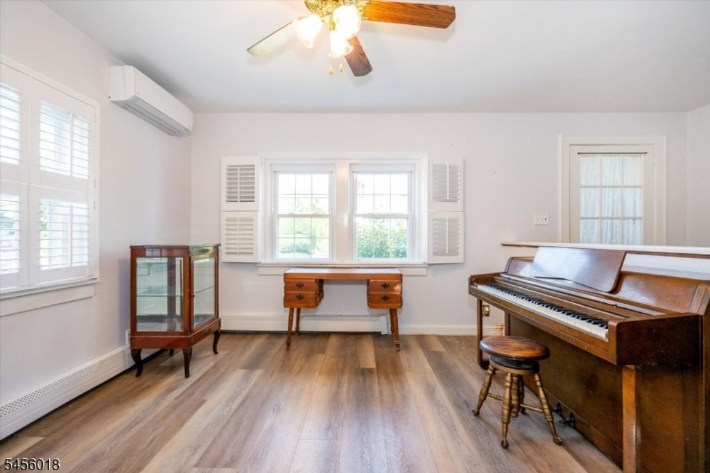 321 Terhune Ave, Passaic City, NJ 07055 — photo 5