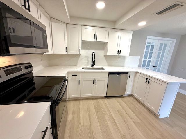 9315 SAINT REGIS LANE, Port Richey, FL 34668