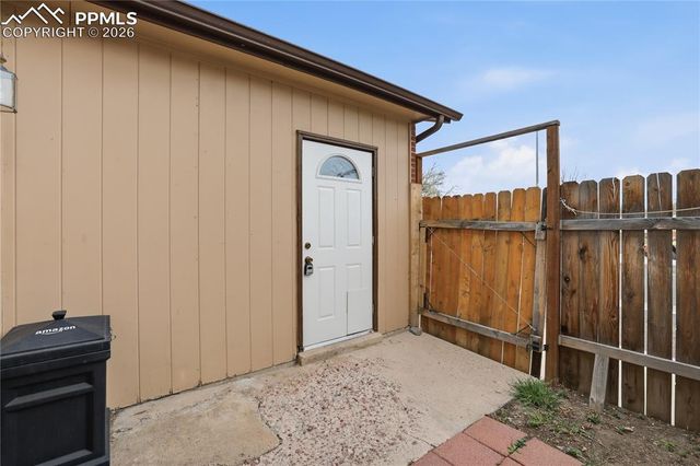 336 Robbins Mill Place, Colorado Springs, CO 80910