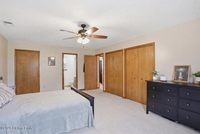 501 Eileen Ct, Vine Grove, KY 40175