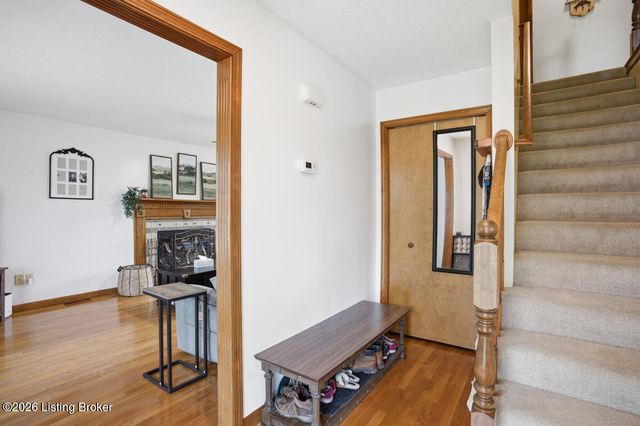 501 Eileen Ct, Vine Grove, KY 40175