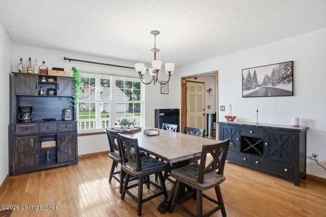 501 Eileen Ct, Vine Grove, KY 40175