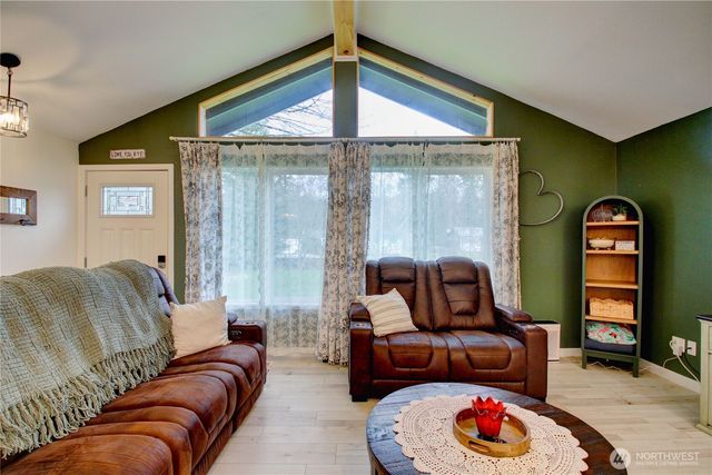 803 Lucas Drive, Sedro Woolley, WA 98284