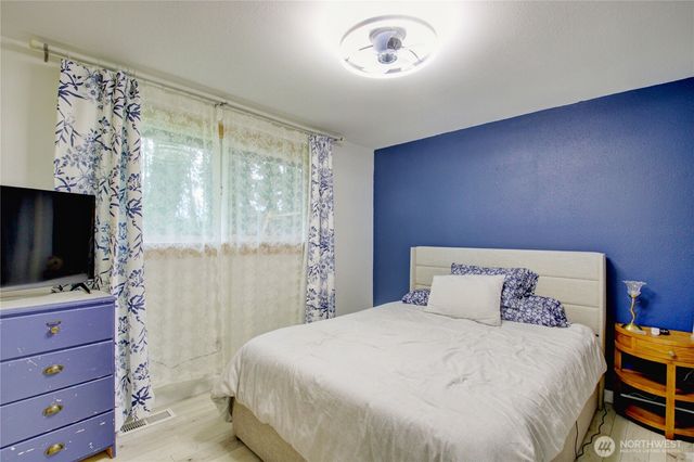 803 Lucas Drive, Sedro Woolley, WA 98284