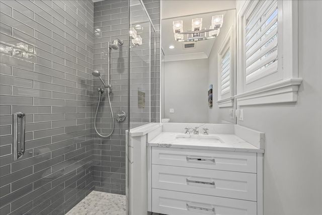 1119 Forest Avenue, Wilmette, IL 60091