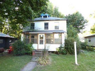 1267 Broadway, Benton Harbor, MI 49022