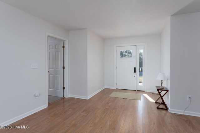 1966 Kings Landing Road, Hampstead, NC 28443