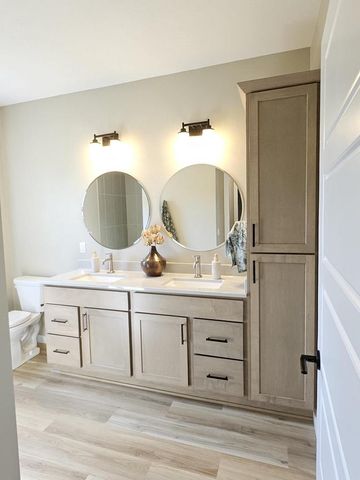 3800 Huntington Avenue, Janesville, WI 53546