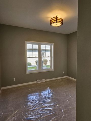 3800 Huntington Avenue, Janesville, WI 53546