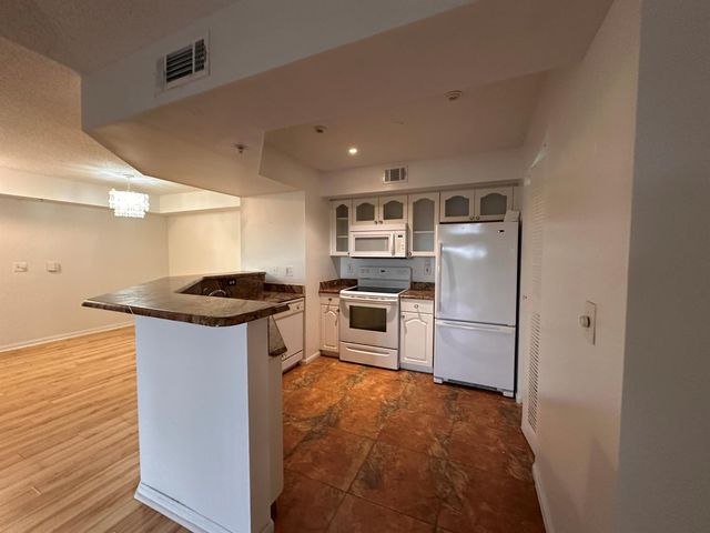 3627 NW Mediterranean Lane, Jensen Beach, FL 34957