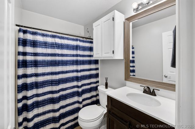 14080 S 356th East Avenue, Coweta, OK 74429