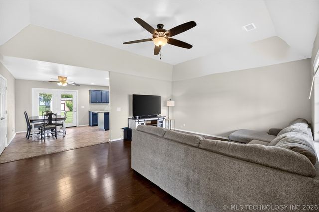 14080 S 356th East Avenue, Coweta, OK 74429