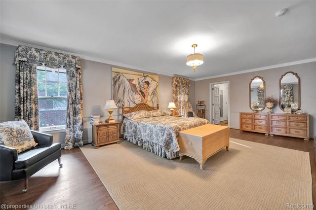 19635 Shrewsbury Road, Detroit, MI 48221