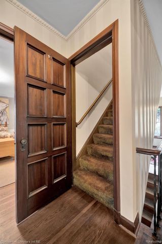 19635 Shrewsbury Road, Detroit, MI 48221