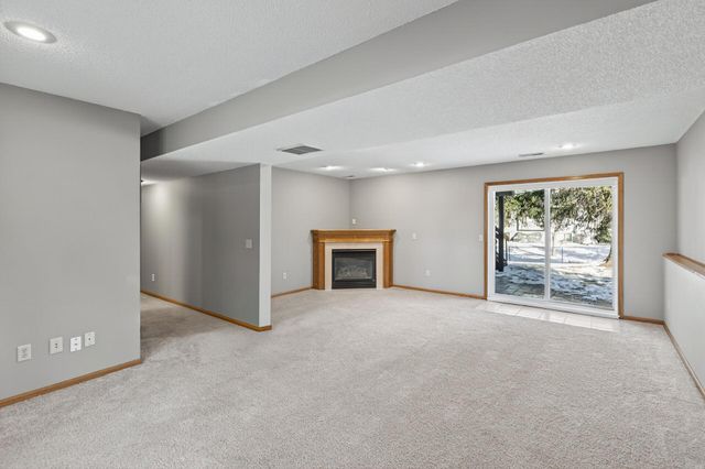 13995 Brunswick Avenue S, Savage, MN 55378