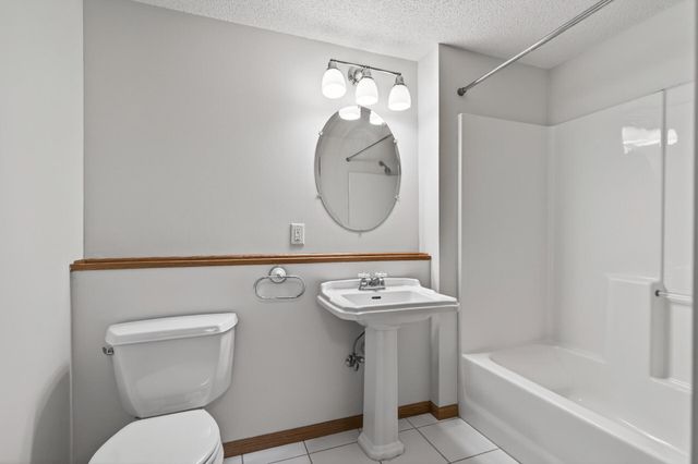 13995 Brunswick Avenue S, Savage, MN 55378